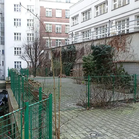 City Slezska דירה
